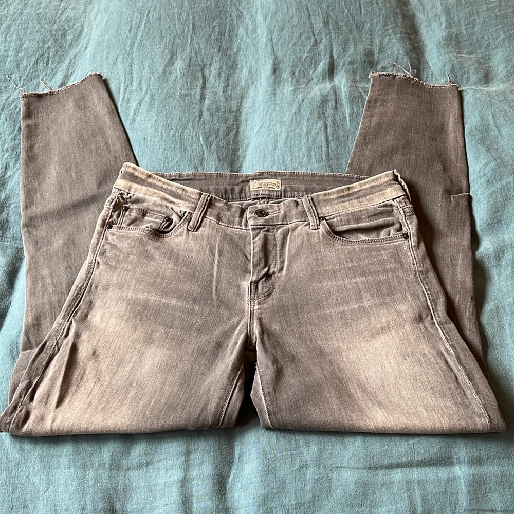 Mother Denim The Looker Ankle Fray Skinny Jean- Girl Crush